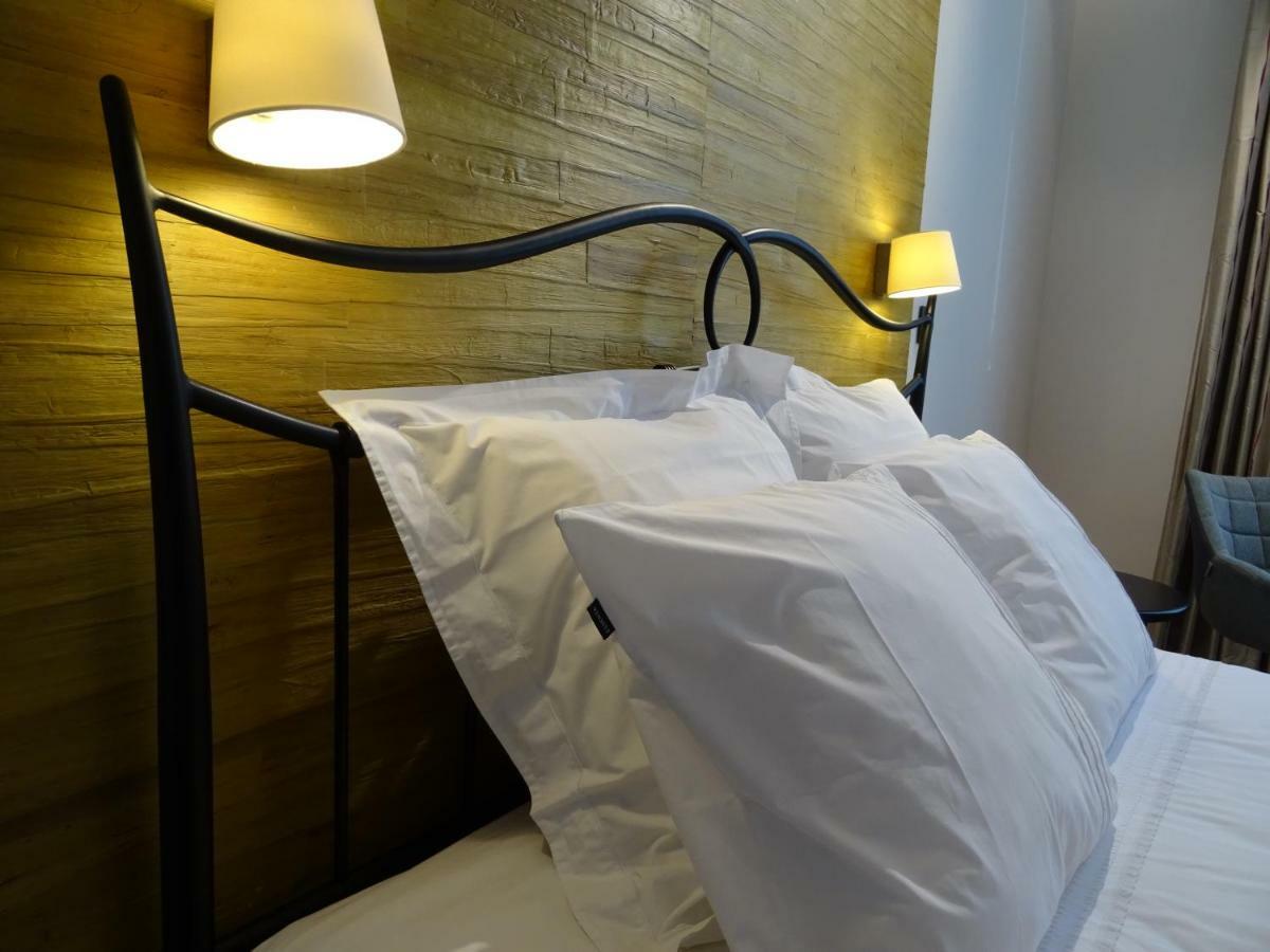 B&B Val Des Roses Brugge Bagian luar foto